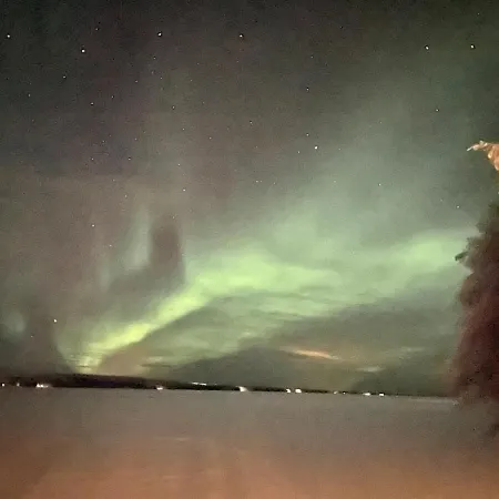 Alpstuga Lumossa Aurora Lakeside House Rovaniemi