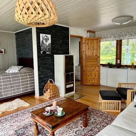 Lumossa Aurora Lakeside House Chalet Rovaniemi
