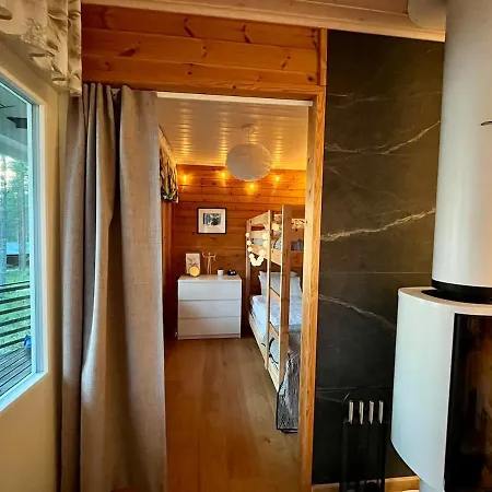 Lumossa Aurora Lakeside House Alpstuga Rovaniemi