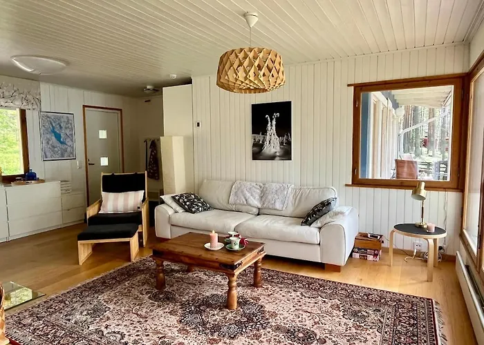 Lumossa Aurora Lakeside House *