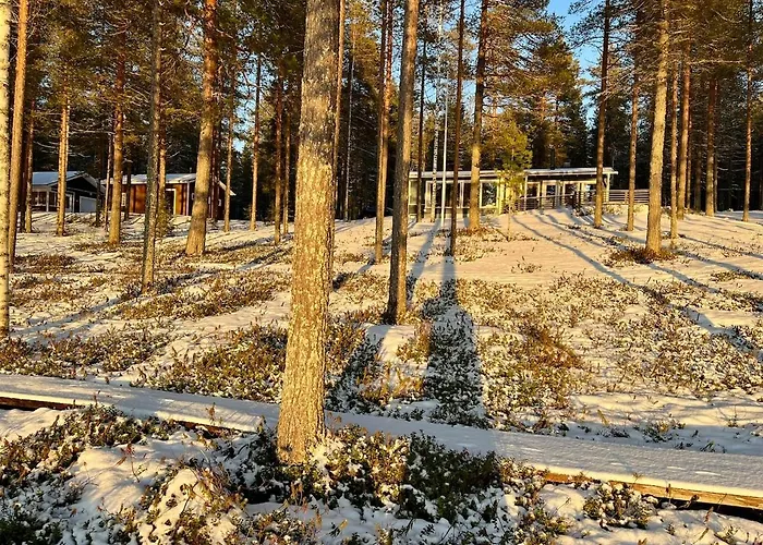 Lumossa Aurora Lakeside House בקתה